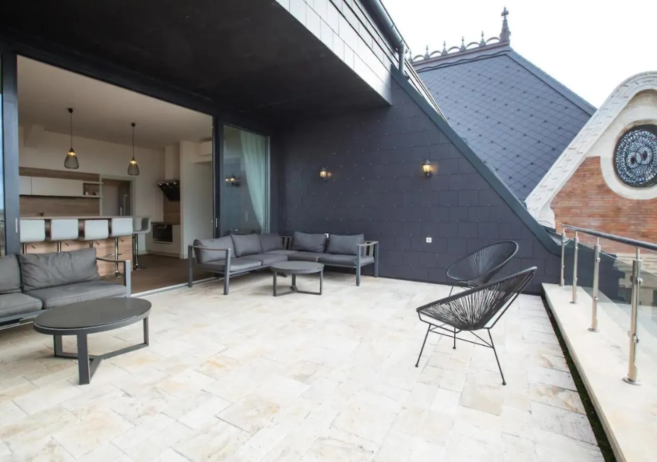 Zoya Luxury Residence Boedapest Hotel